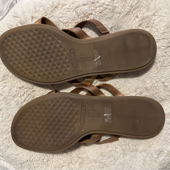 Rose Gold Naturalizer sandals - sz 9 - Picture 3 of 3